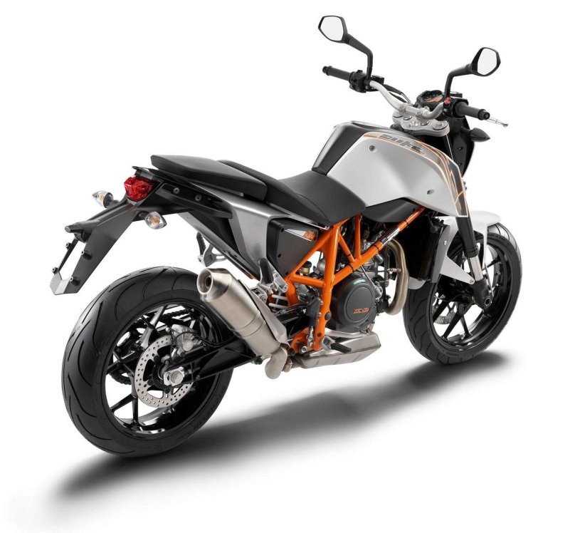 Мотоцикл KTM 690 Duke