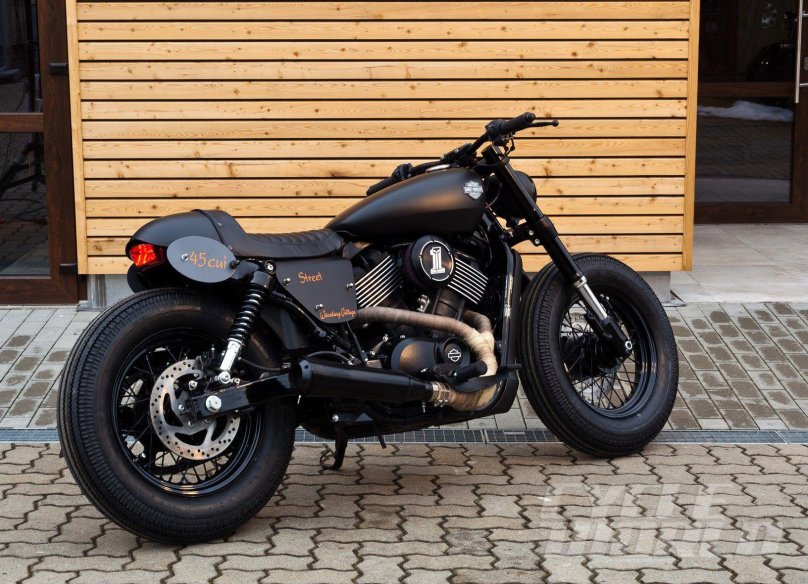 Harley Street 750
