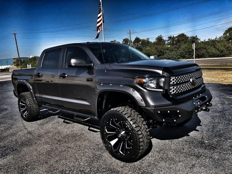 Toyota Tundra Custom