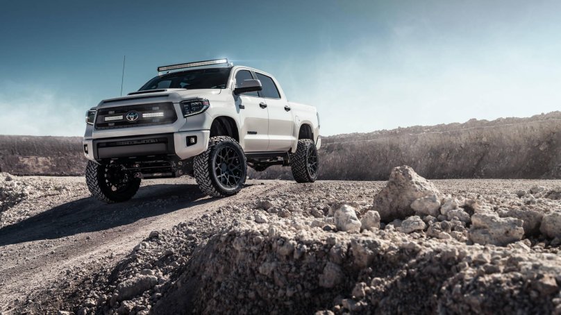 Toyota Tundra 2021 off Road Tuning