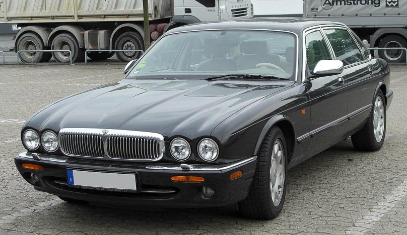 Jaguar XJ x308 Daimler