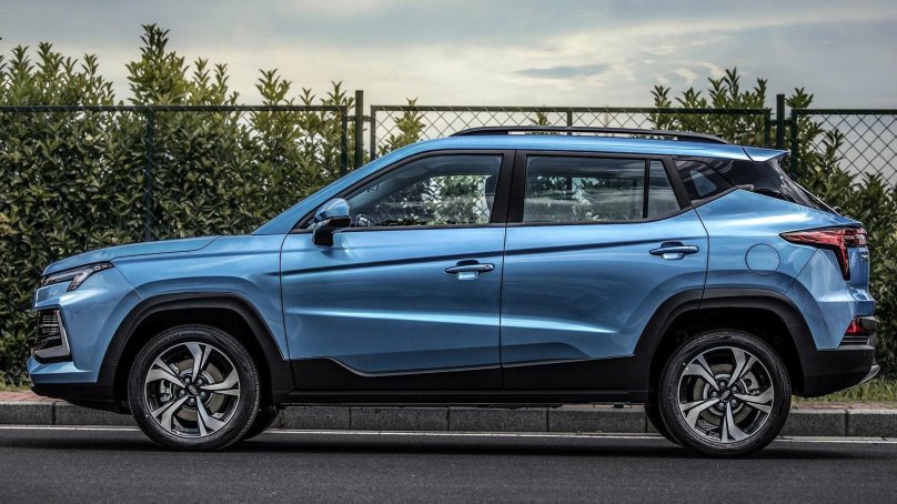 Кроссовер JAC x4