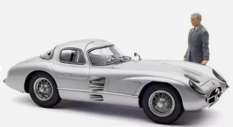 Mercedes 300 SLR Uhlenhaut Coupe