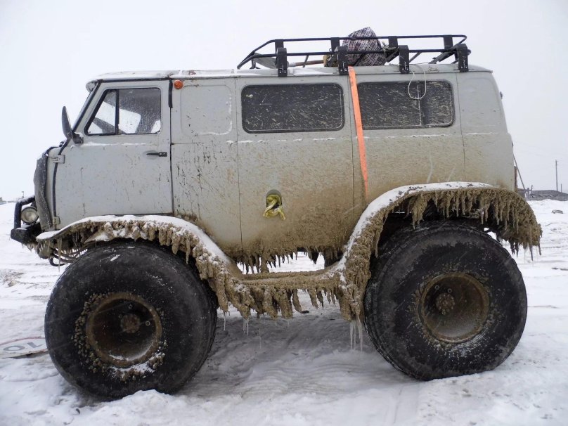 УАЗ болотоход Трэкол