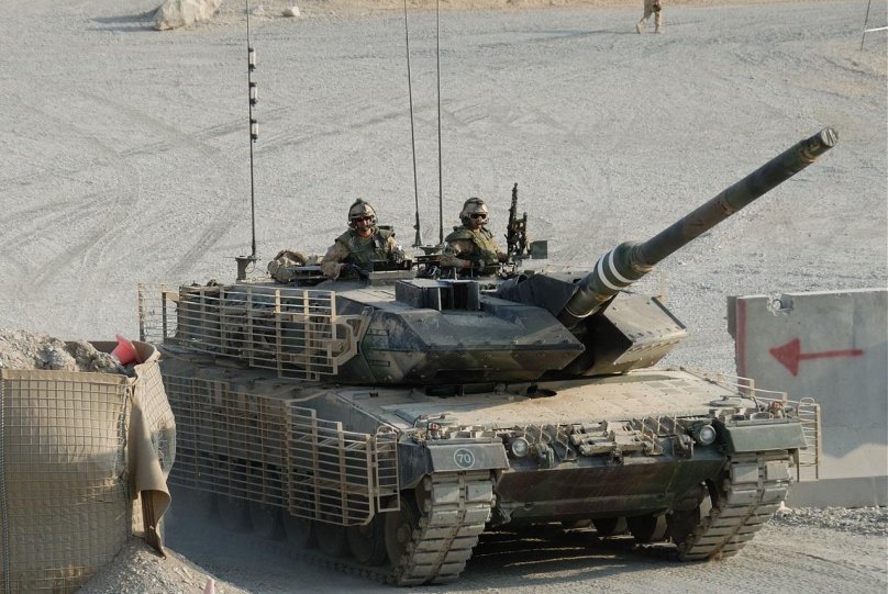 MBT Leopard 2a6