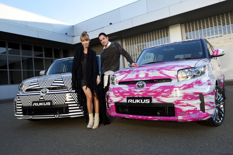 Тойота рукус