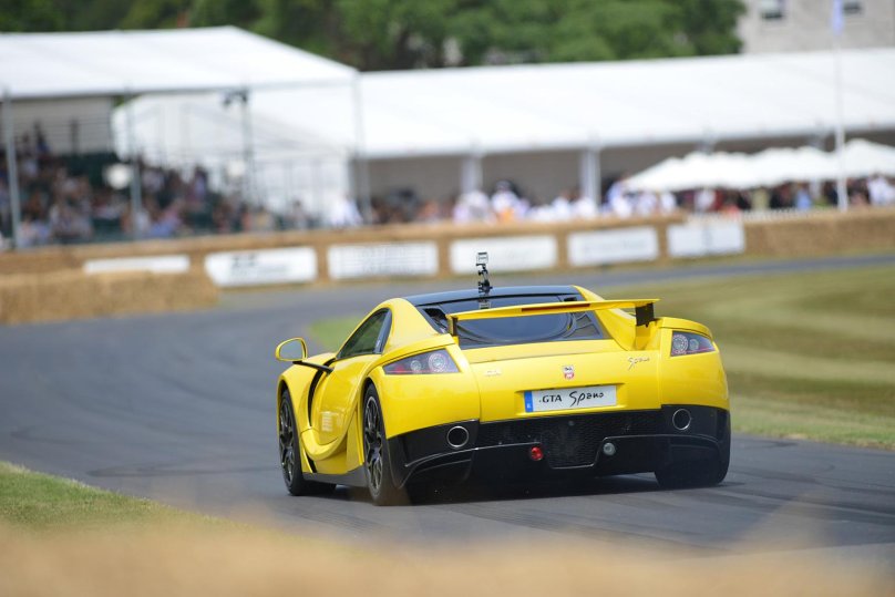 Ferrari Enzo and GTA Spano