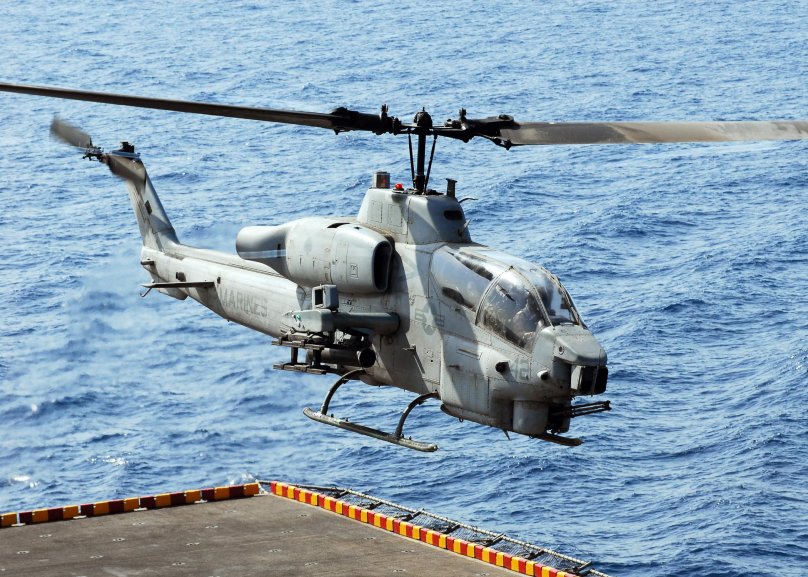 Ah-1 super Cobra