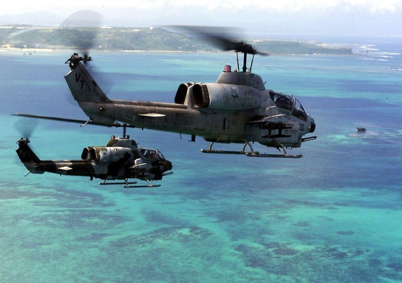 Ah1w вертолет