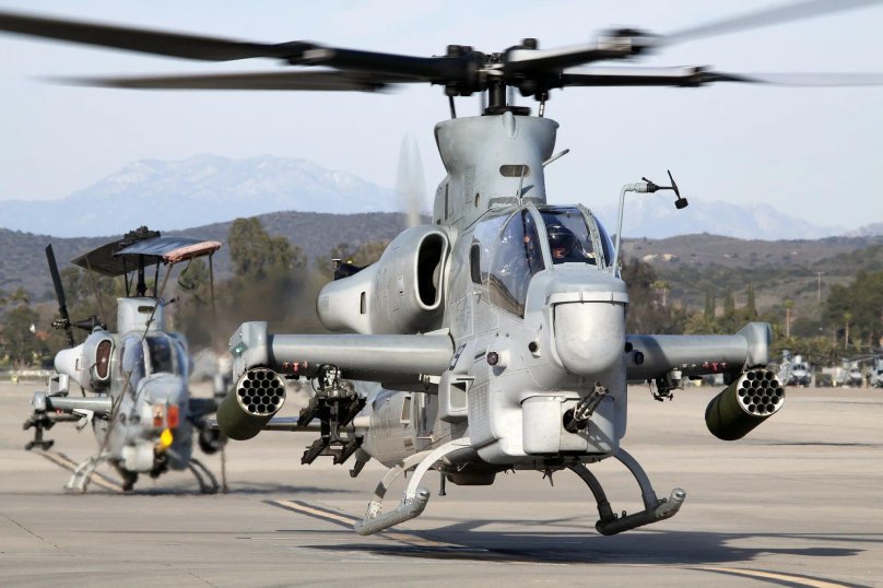 Ah-1z Cobra