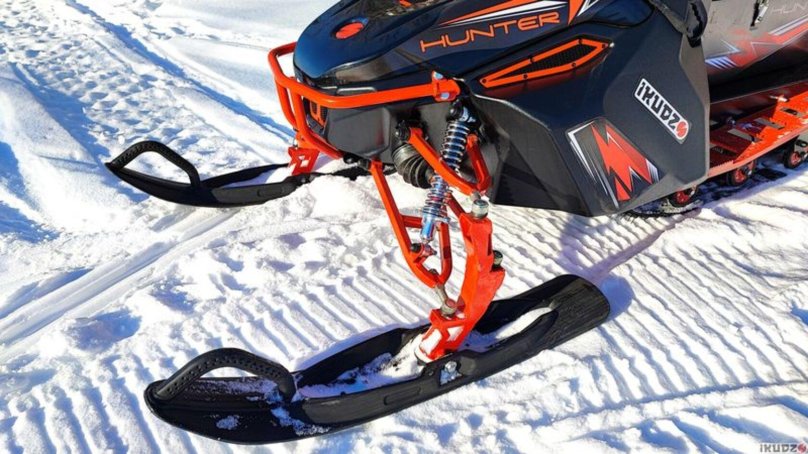 Снегоход Икудзо Хантер