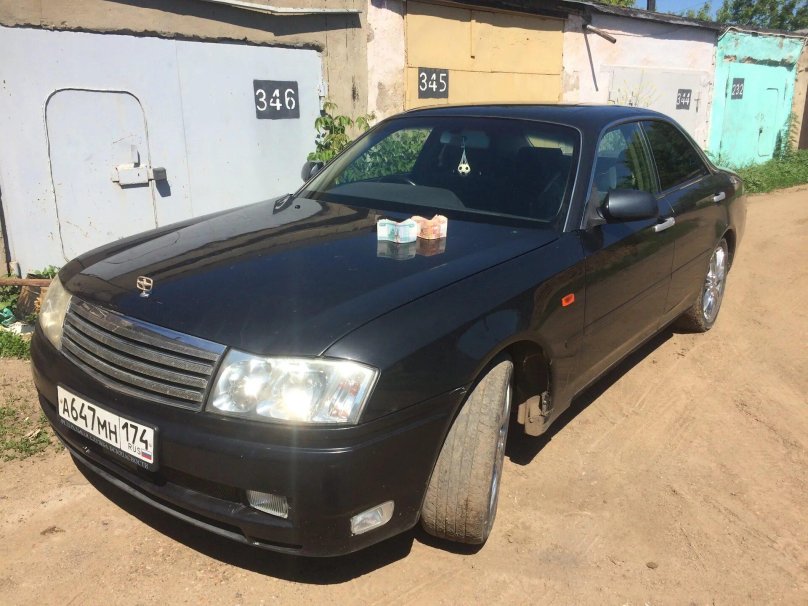 Ниссан Глория 2000 черная