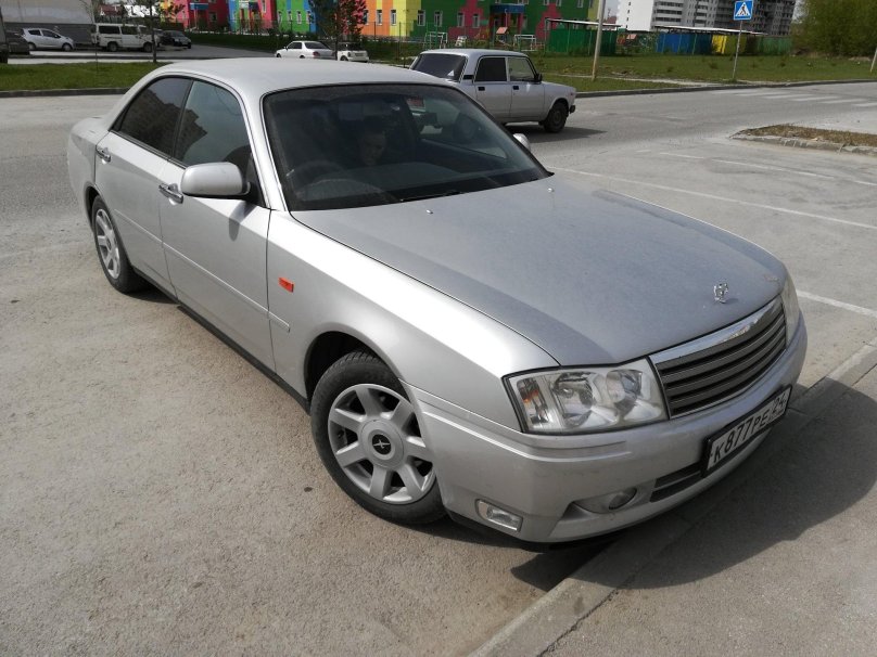Nissan Gloria 2004