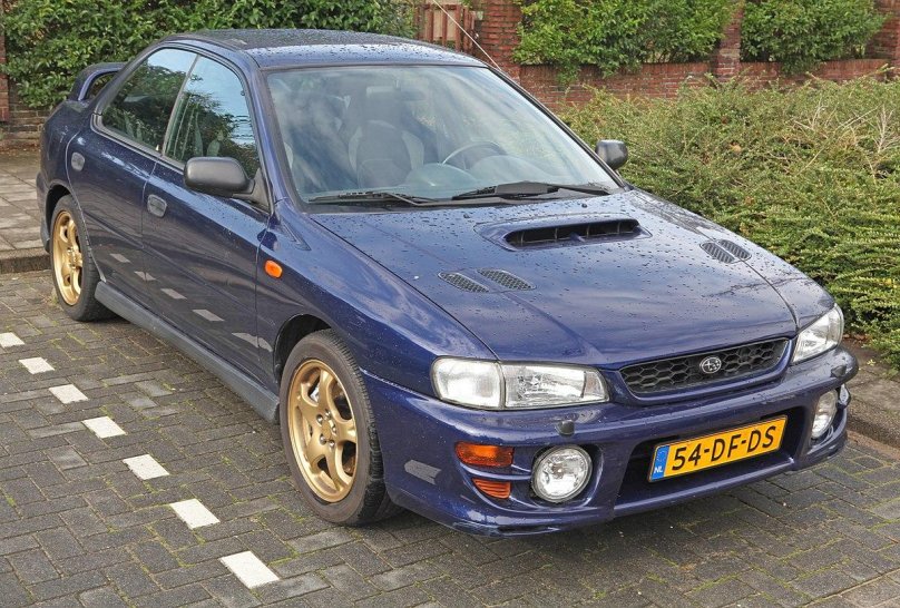 Subaru Impreza gc1