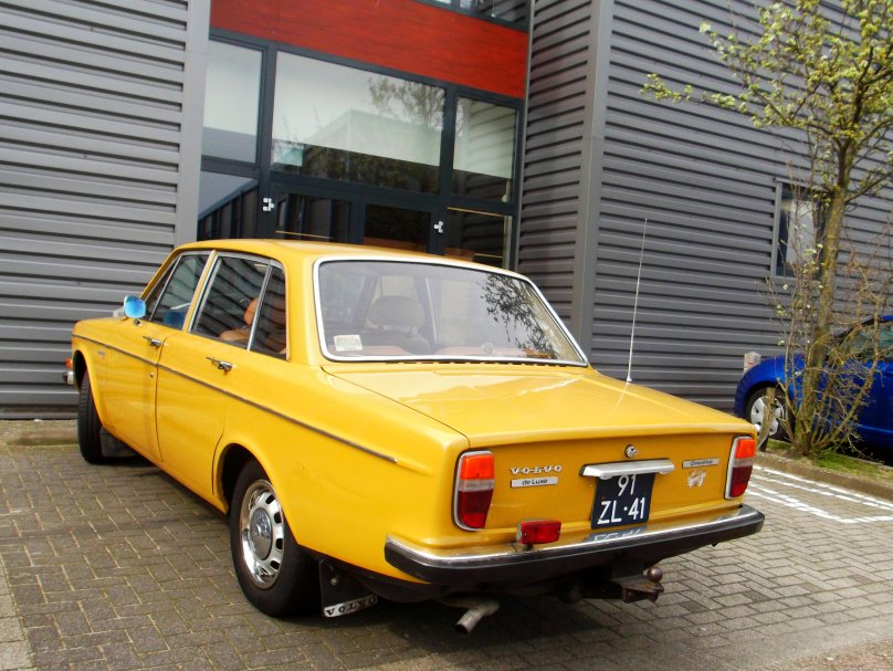 Volvo 144 (шасси)