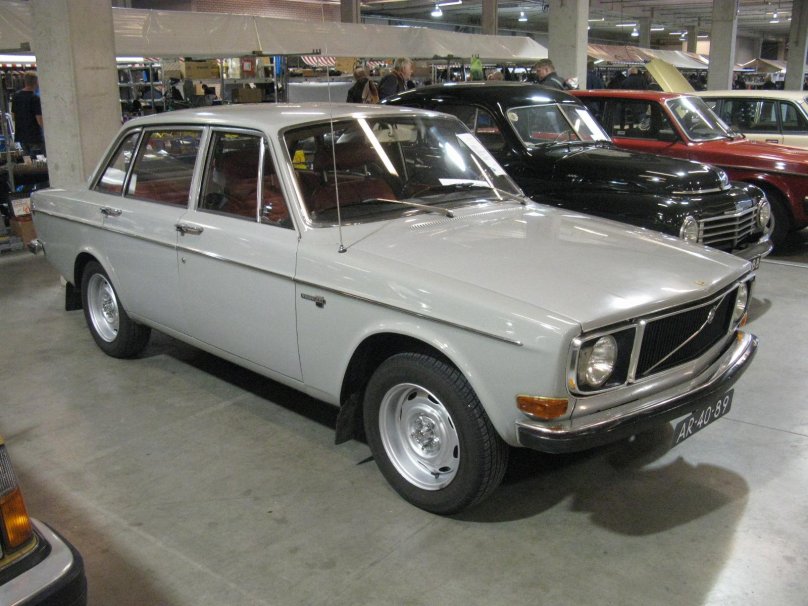 1966 Volvo 144