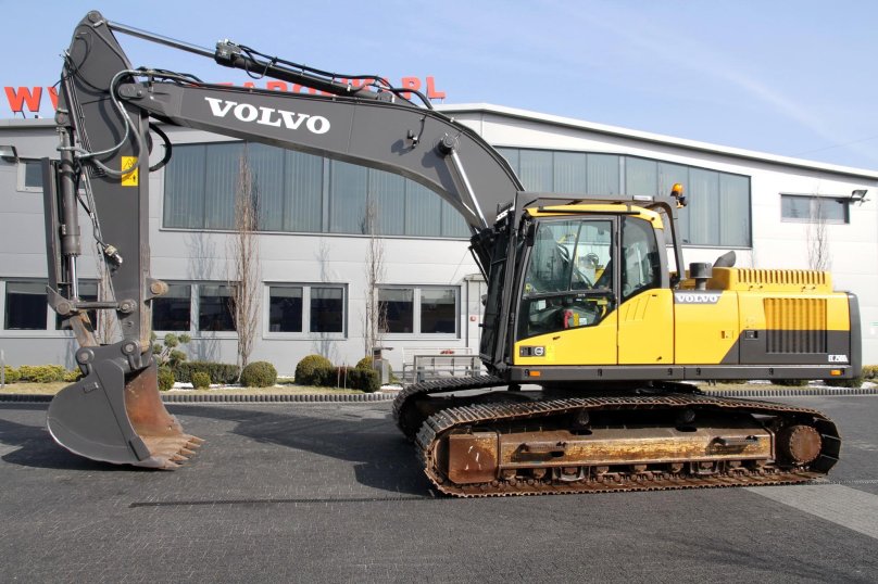 Volvo ec250dl