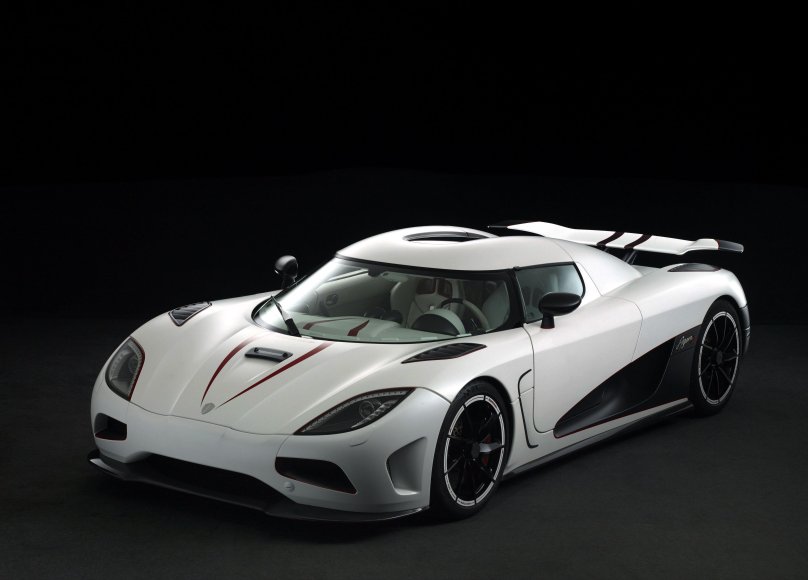 Кенигсегг АГЕРА
