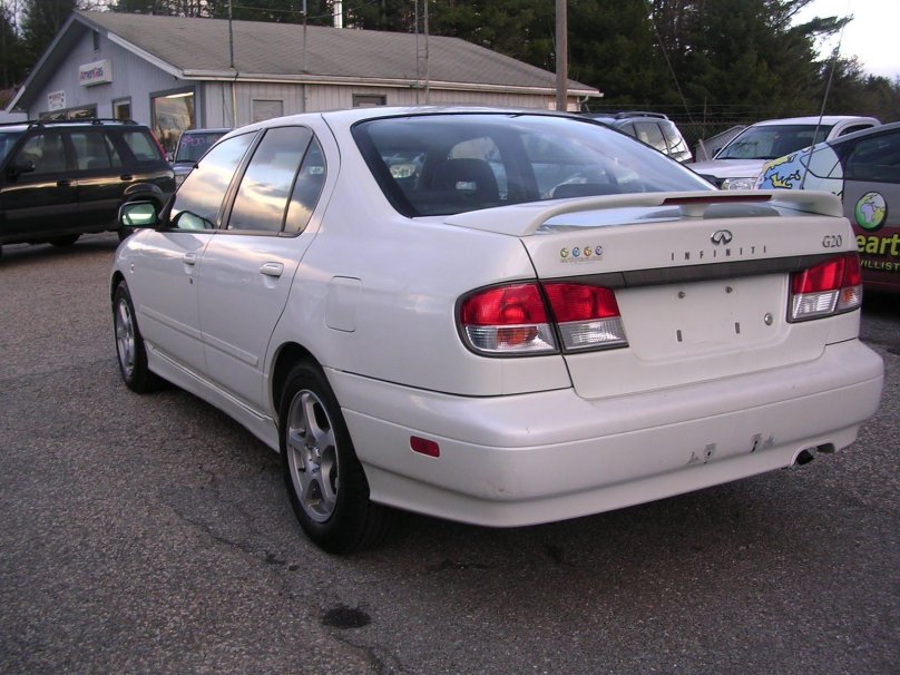 Инфинити g20 1999г