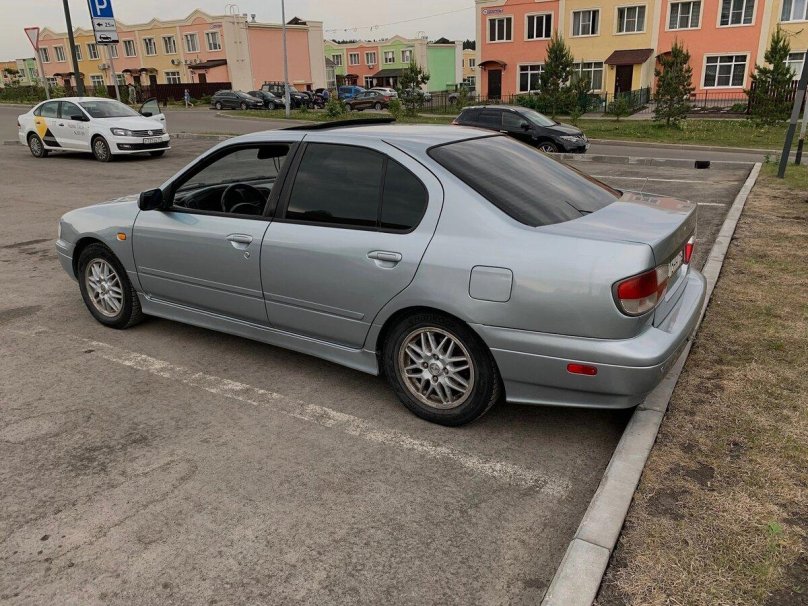 Инфинити g20 2000г