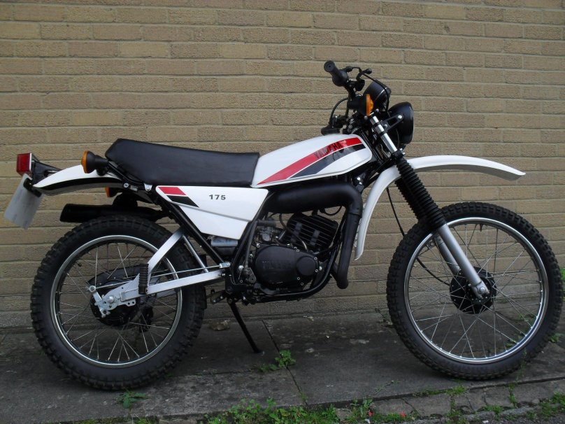 Yamaha DT 125