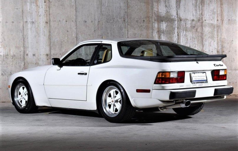 Porsche 944 Turbo
