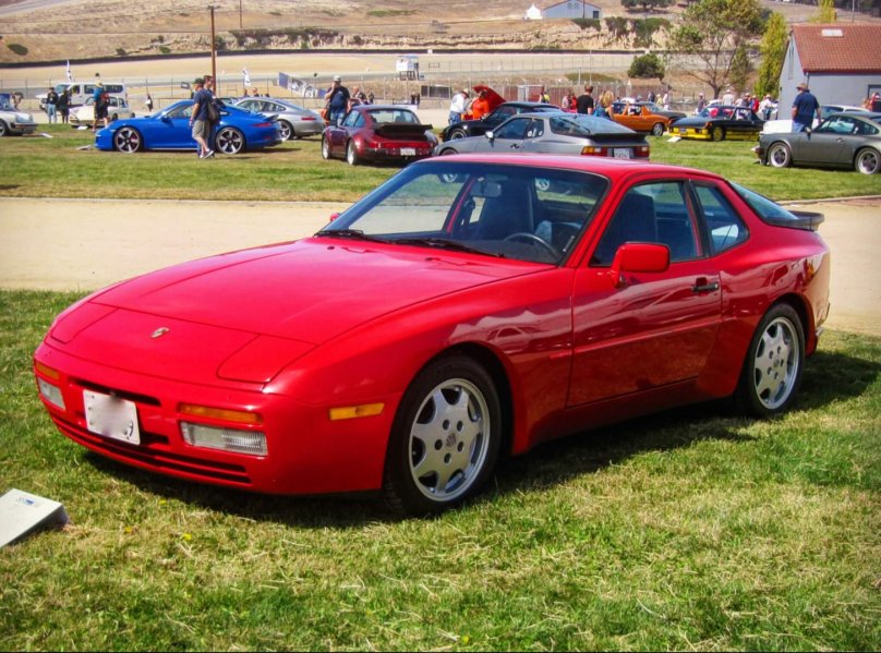 Porsche 944 s2