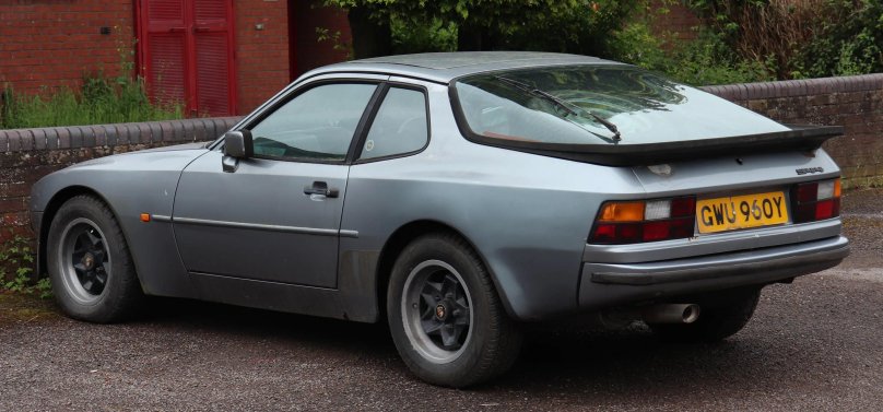 Porsche 944 1983