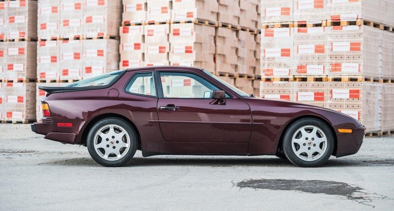 89 Porsche 944 Turbo