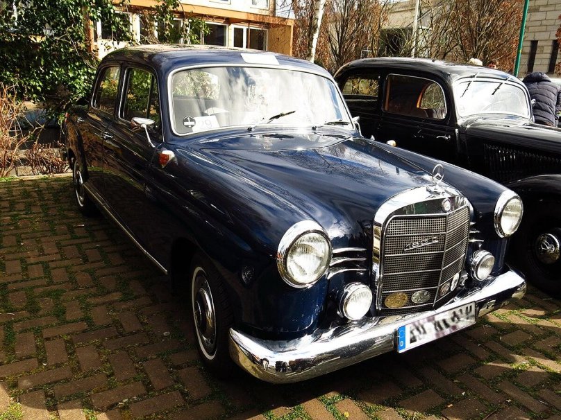 Mercedes Benz 120