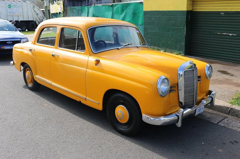 Mercedes-Benz w180