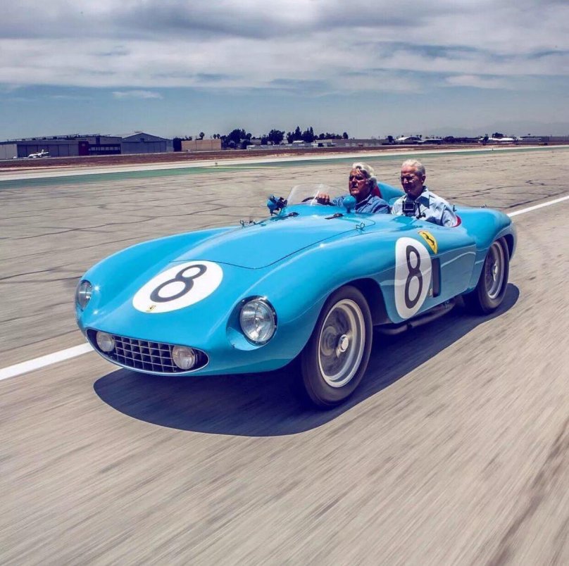 Феррари Mondial 500