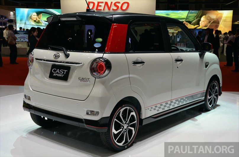 Дайхатсу Cast 2015