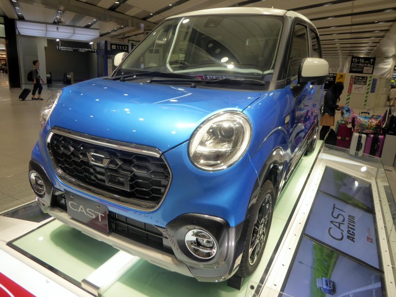 Daihatsu Cast Activa 4wd панель