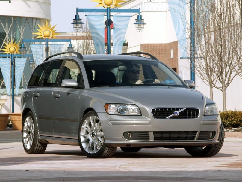 Volvo v50 t5