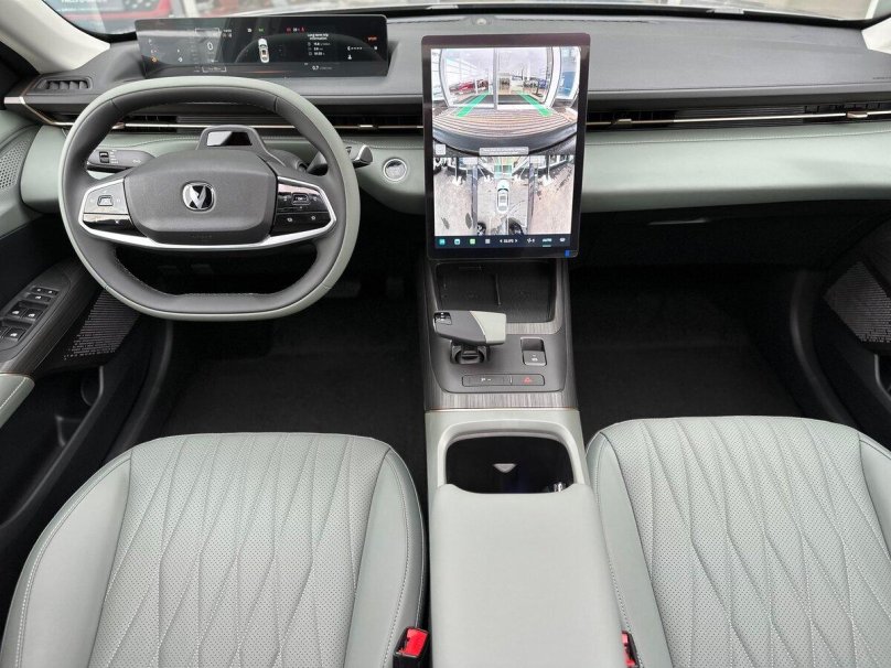 Changan Lamore фото салона