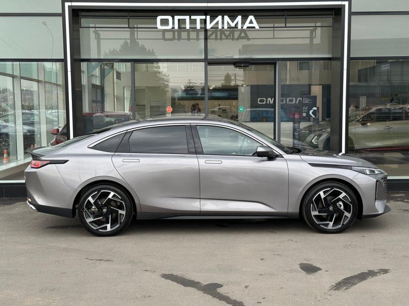 Changan Ламоре