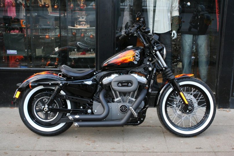 Харлей Дэвидсон спортстер