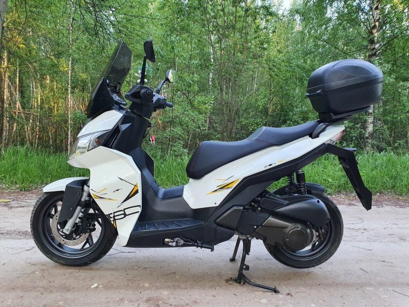 Скутер stels Zion 150