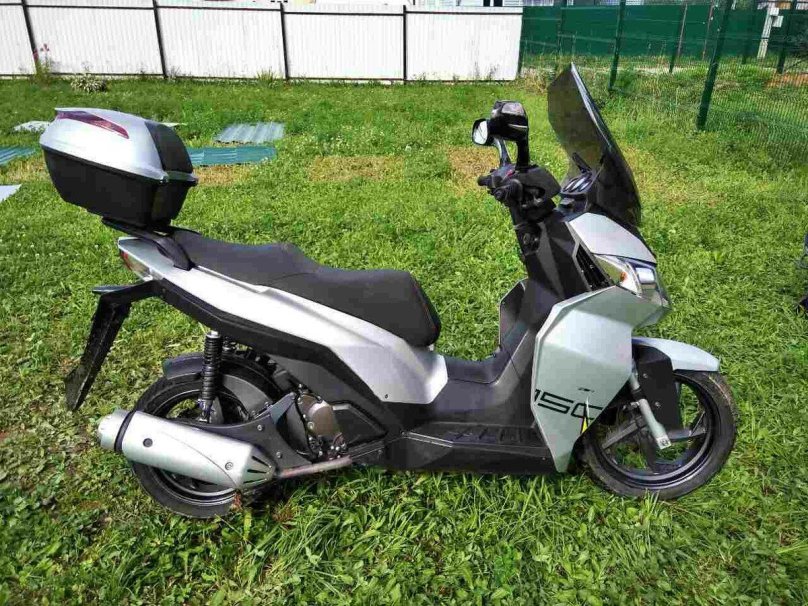 Скутер stels Zion 150