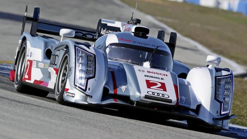Audi r18 e-tron
