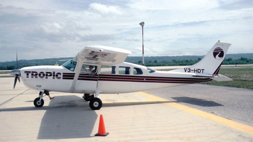 Cessna 207 Stationair 8