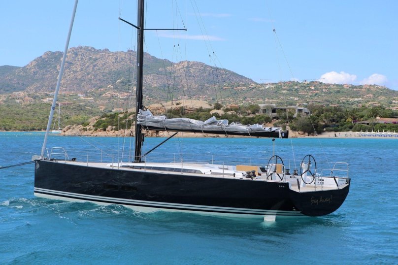 Парусная яхта 12 метров