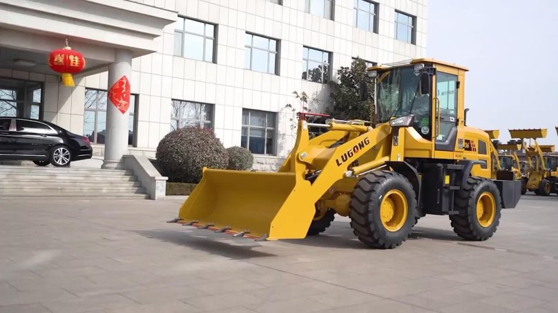 Фронтальный погрузчик Lugong LG 946