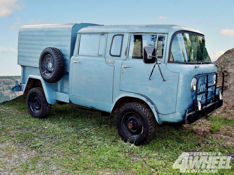 Jeep FC 150 Буханка