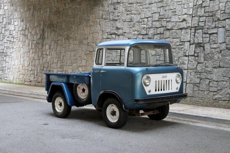 Jeep FC 150 Буханка