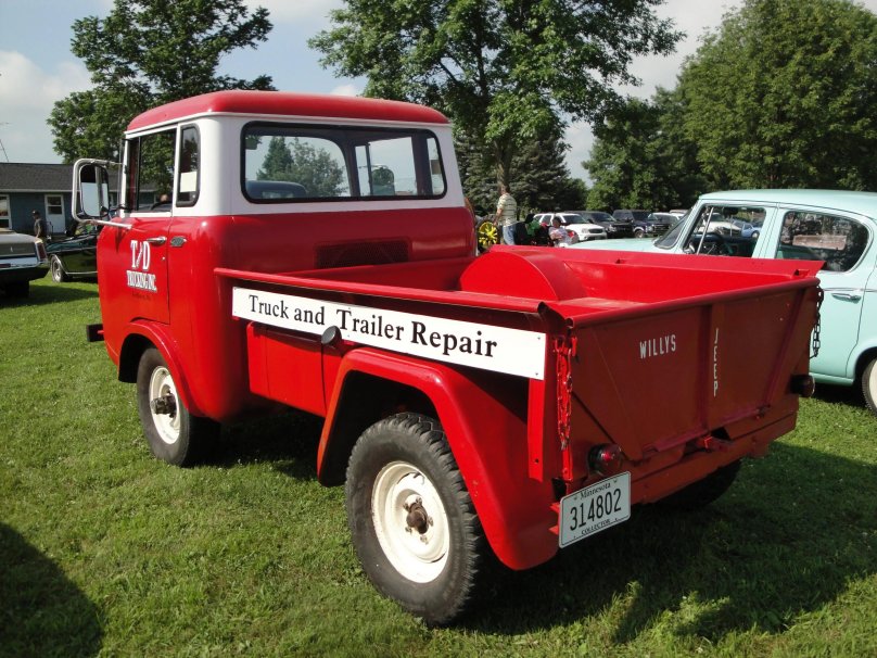 Willys-Jeep forward Control