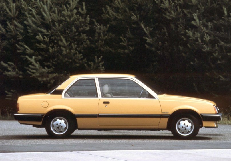 Opel Ascona c 1981