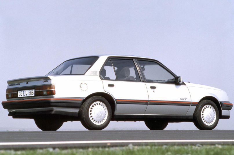 Опель Аскона 1986