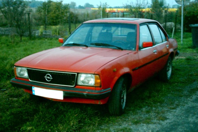 Opel Ascona s